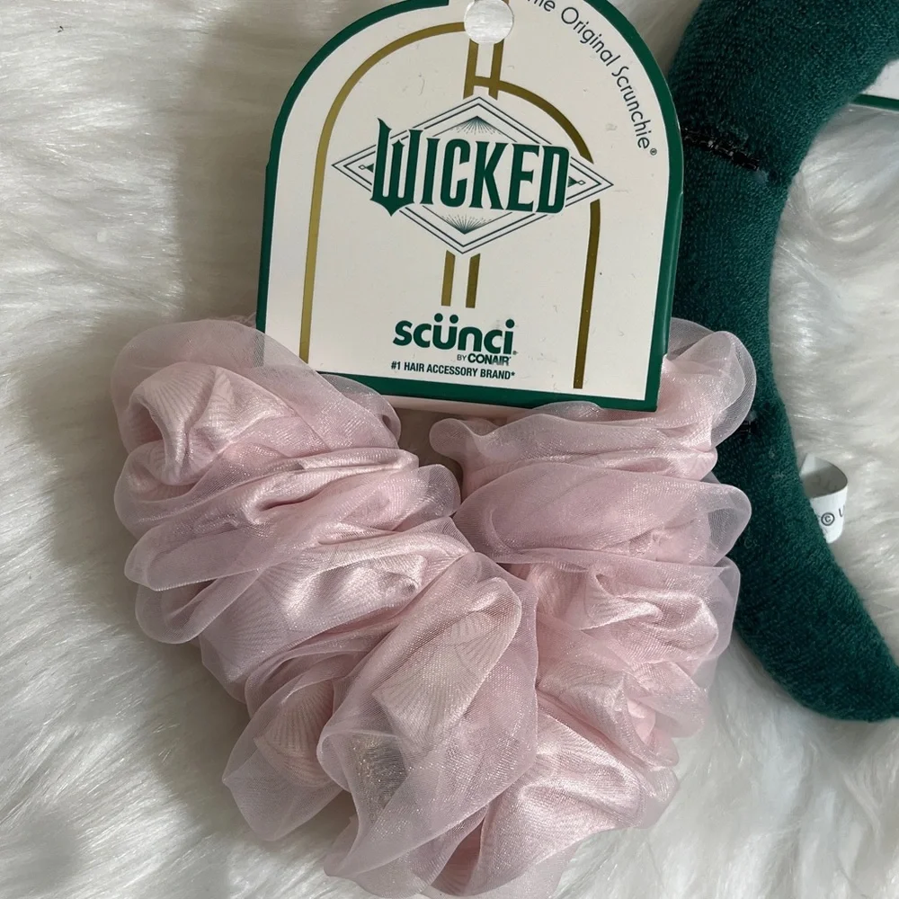 NWT Wicked Scunci Green Headband Pink Ponytail Holder Scrunchies Set